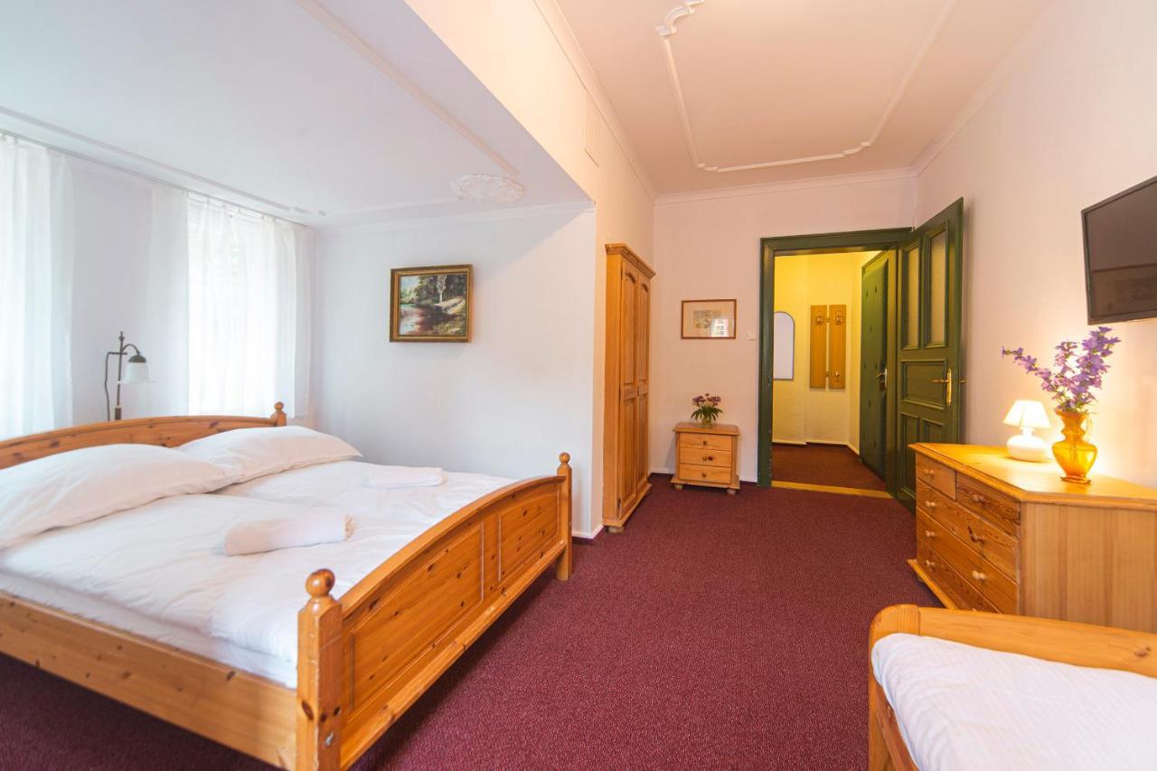 Hotel Krasnoludki Sosnówka Exteriér fotografie